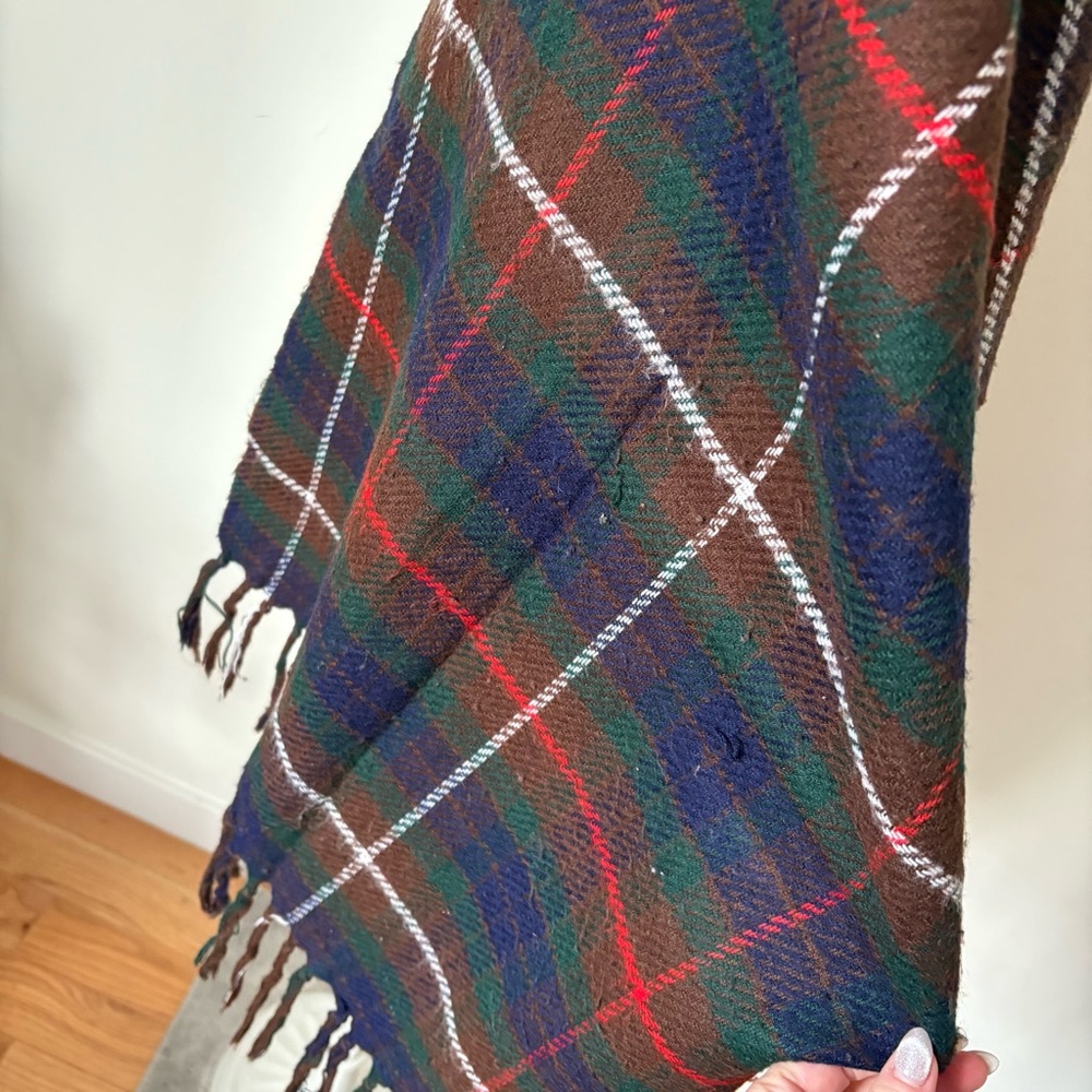 Christian Dior Vintage Acrylic Knit Brown Blue Plaid Fringe Trim Scarf One Size - Picture 10 of 12